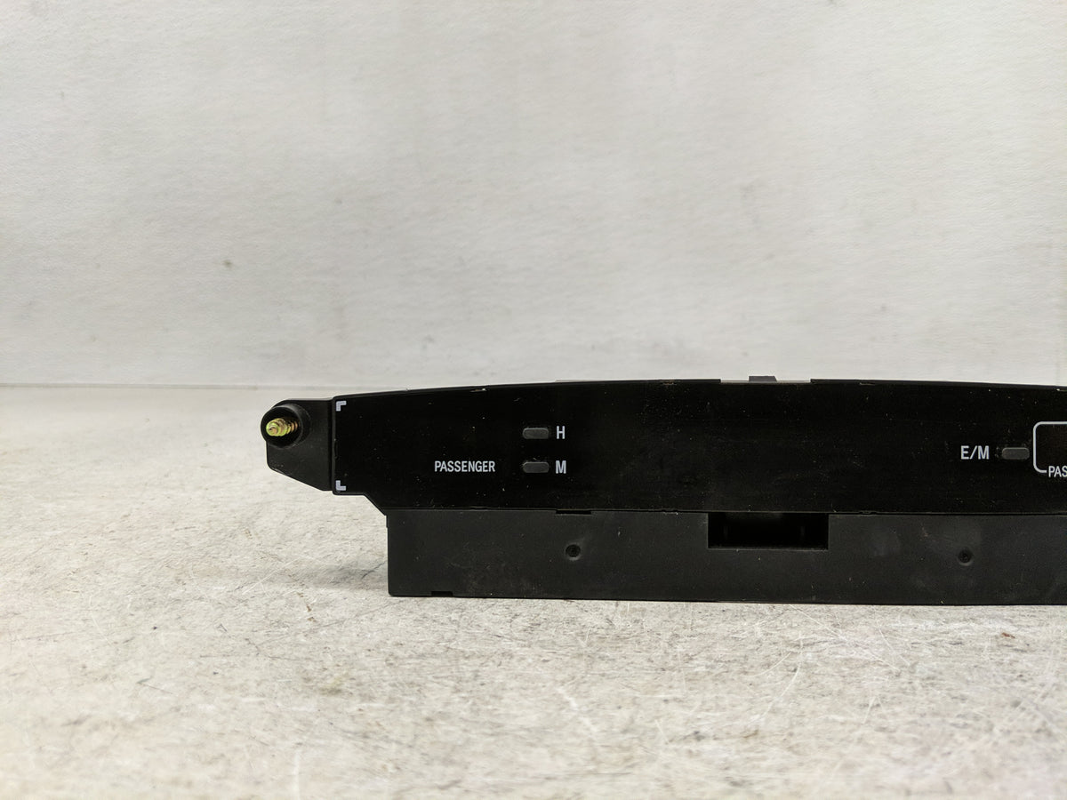 2004-2006 Toyota Camry Information Radio Display Screen 1293414 - Oemusedautoparts1.com