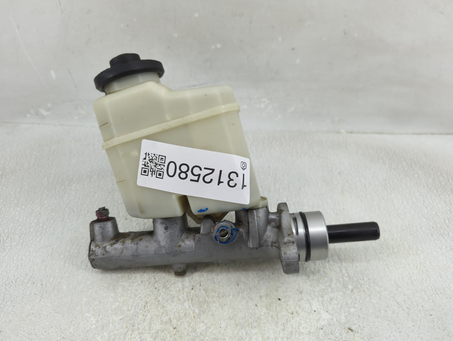 2002-2006 Toyota Camry Brake Master Cylinder 1312580 - Oemusedautoparts1.com