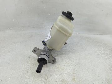 2002-2006 Toyota Camry Brake Master Cylinder