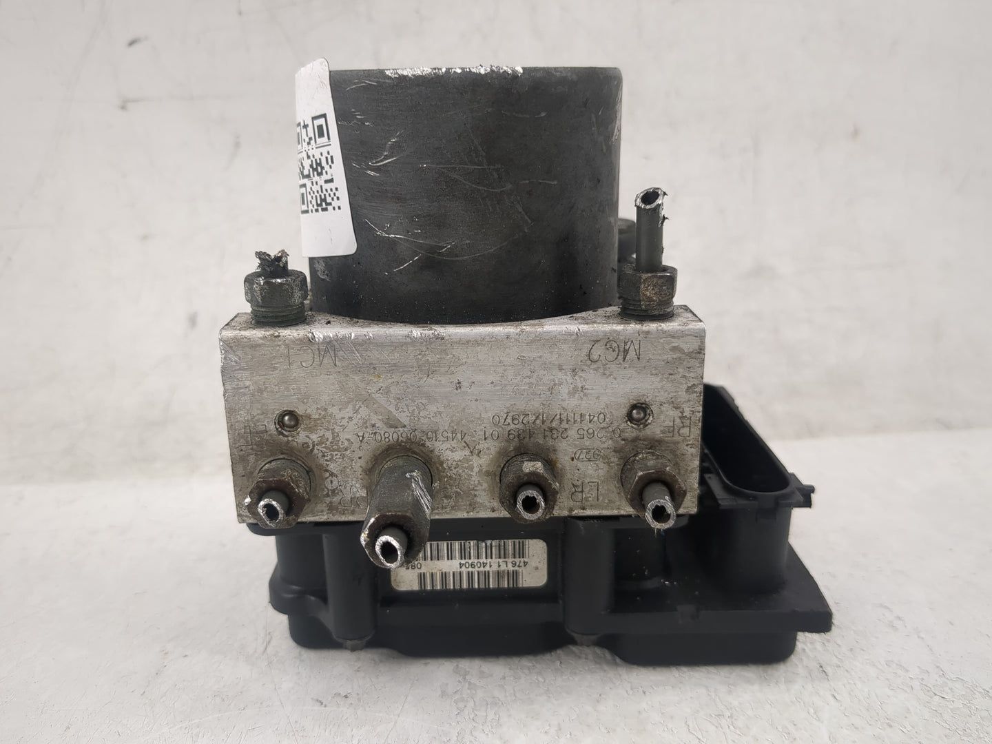 2004-2006 Toyota Camry ABS Pump Control Module Replacement P/N:44510-06080-A 0 265 231 439 01 Fits Fits 2004 2005 2006 2007 