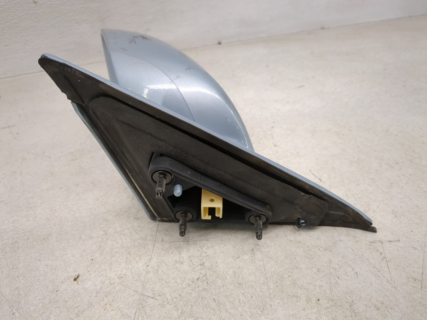 2002-2006 Toyota Camry Driver Side View Mirror - Left Door Mirror OEM Used - Oemusedautoparts1.com
