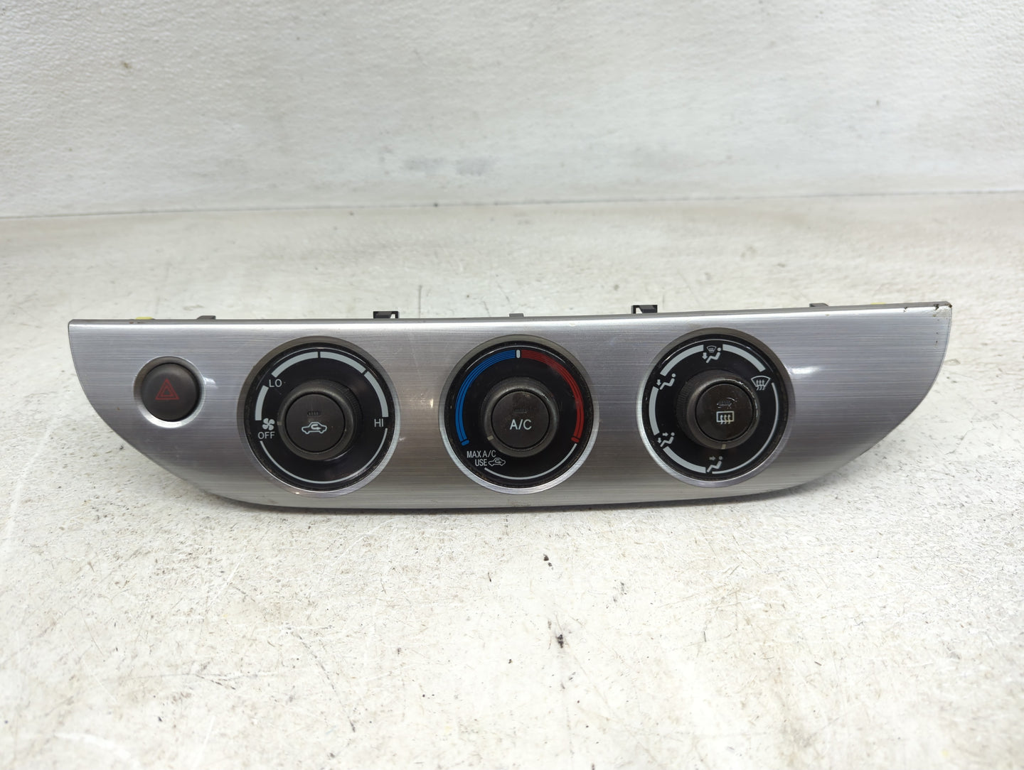 2002-2006 Toyota Camry Climate Control Module Temperature AC/Heater Replacement P/N:55902-06130 Fits Fits 2002 2003 2004 200