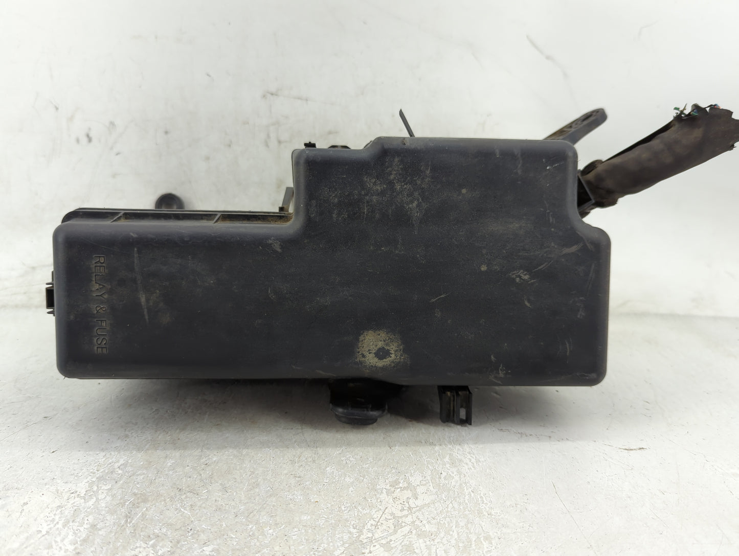 2004-2006 Toyota Camry Fusebox Fuse Box Panel Relay Module Fits Fits 2004 2005 2006 OEM Used Auto Parts - Oemusedautoparts1.