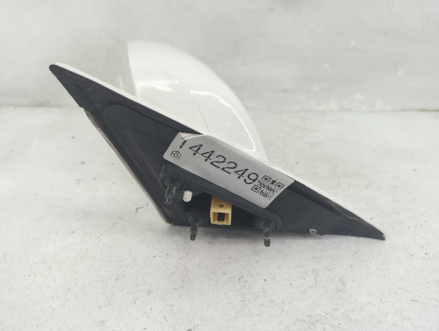 2002-2006 Toyota Camry Driver Side View Mirror - Left Door Mirror OEM Used - Oemusedautoparts1.com