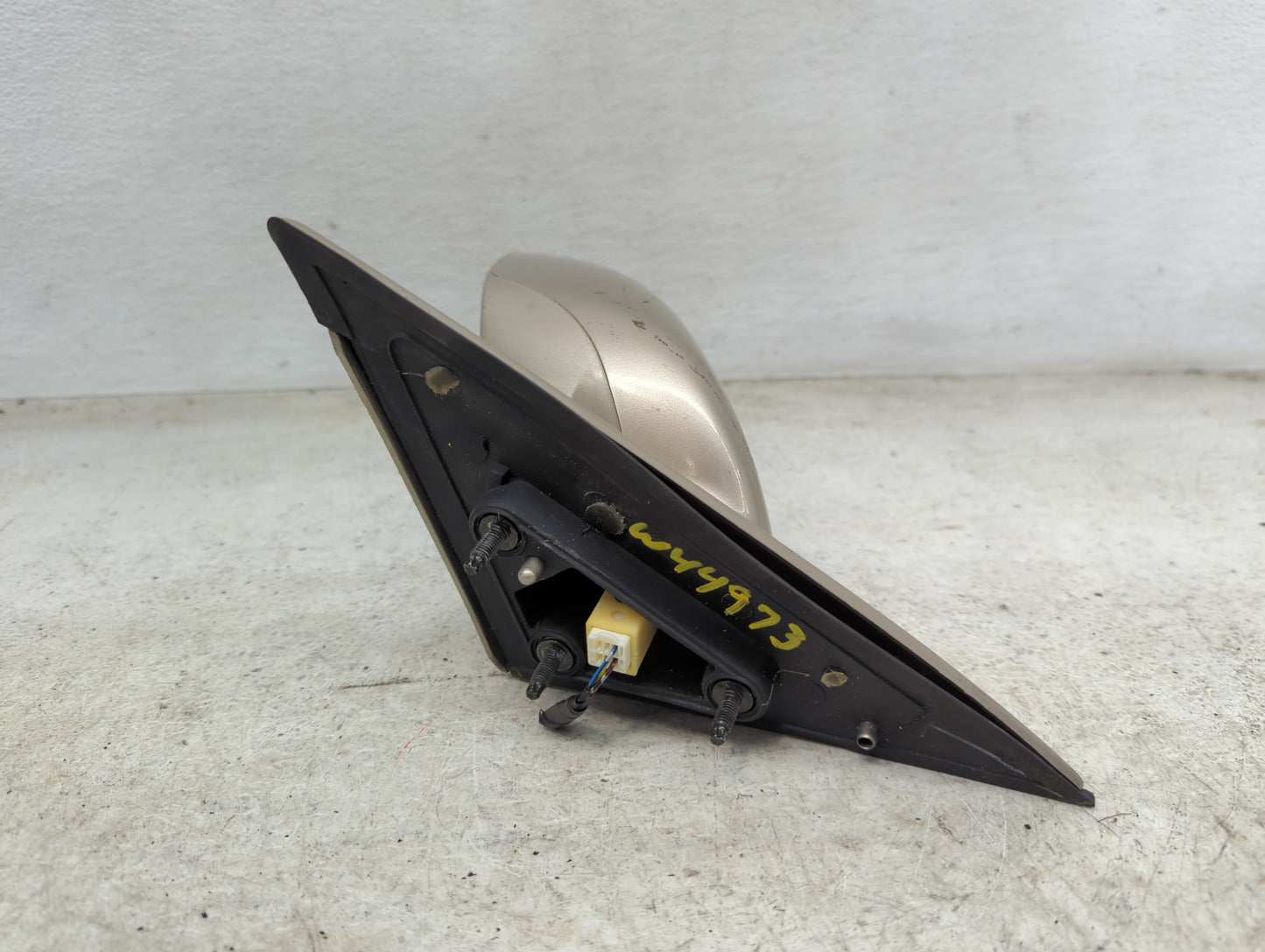2002-2006 Toyota Camry Driver Side View Mirror - Left Door Mirror OEM Used - Oemusedautoparts1.com