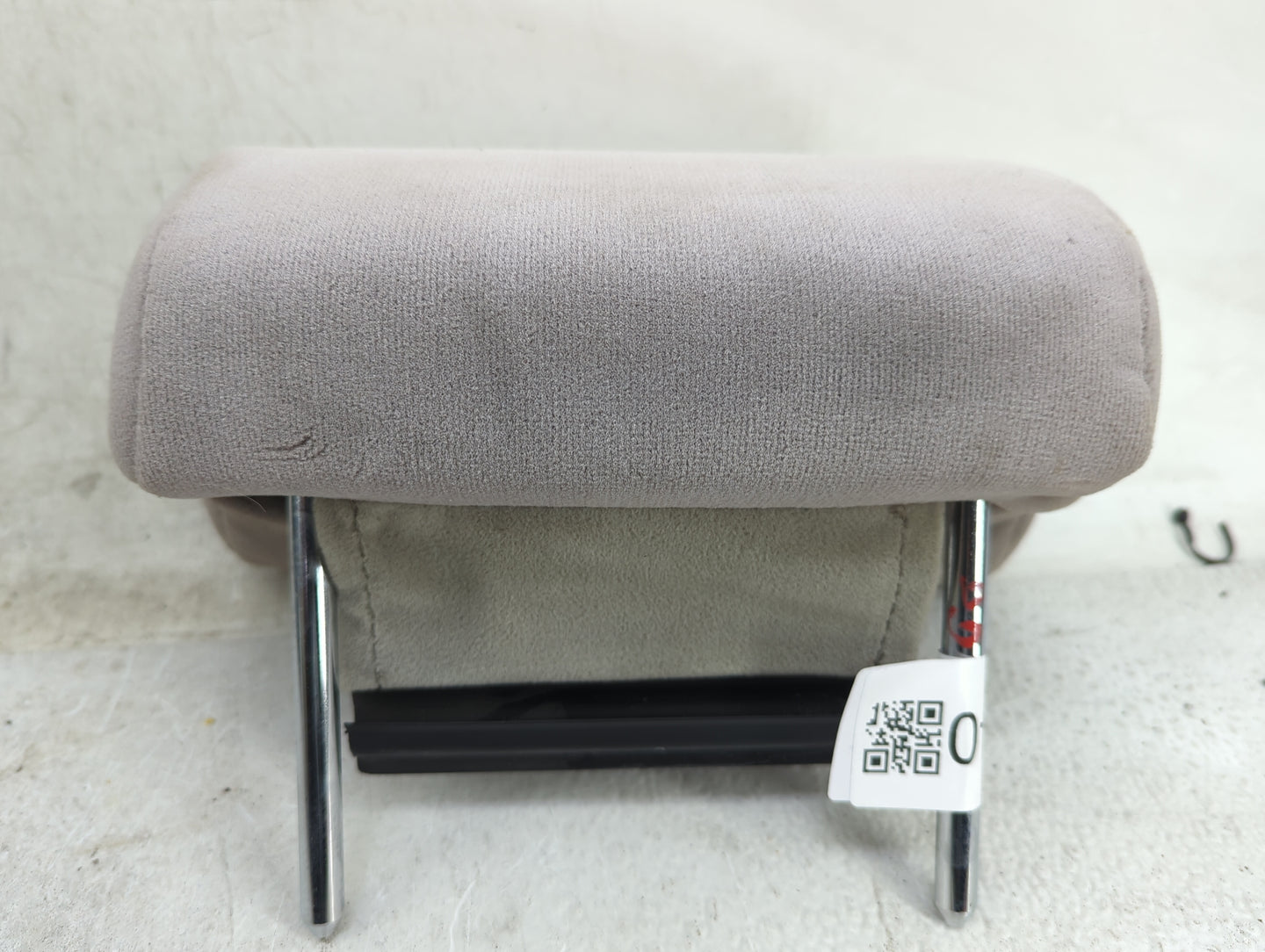 2004-2006 Toyota Camry Headrest Head Rest Front Driver Passenger Seat Fits Fits 2004 2005 2006 OEM Used Auto Parts - Oemused