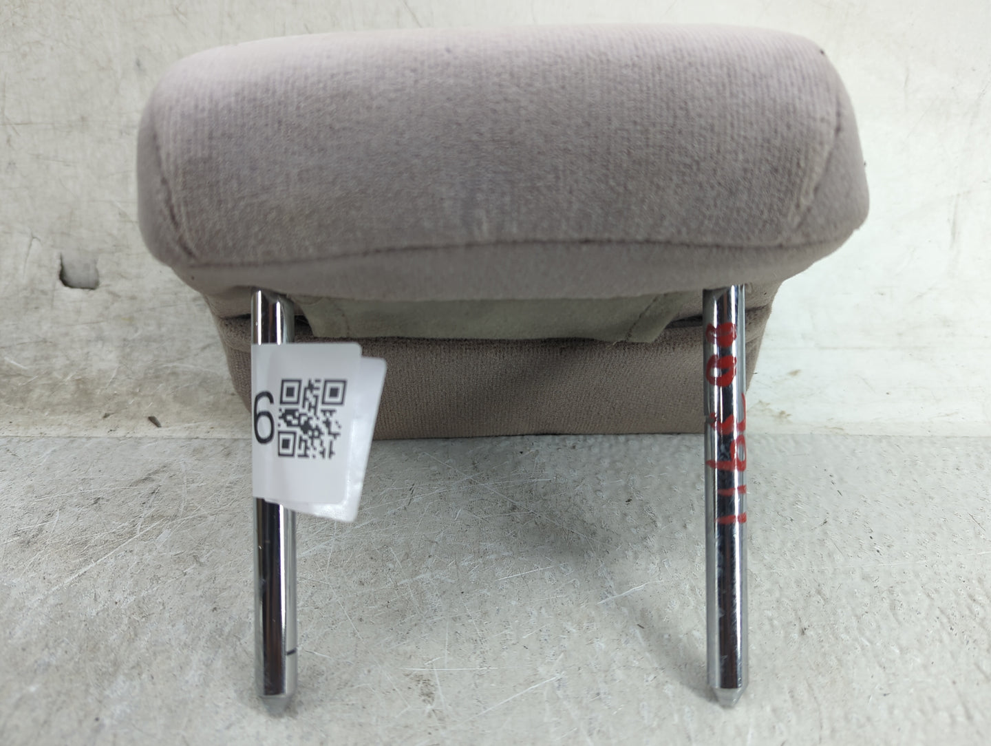 2004-2006 Toyota Camry Headrest Head Rest Front Driver Passenger Seat Fits Fits 2004 2005 2006 OEM Used Auto Parts - Oemused