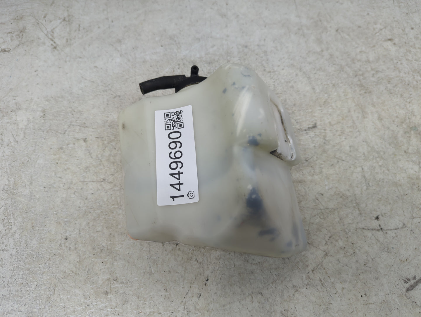 2002-2006 Toyota Camry Radiator Coolant Overflow Expansion Tank Bottle 1449690 - Oemusedautoparts1.com