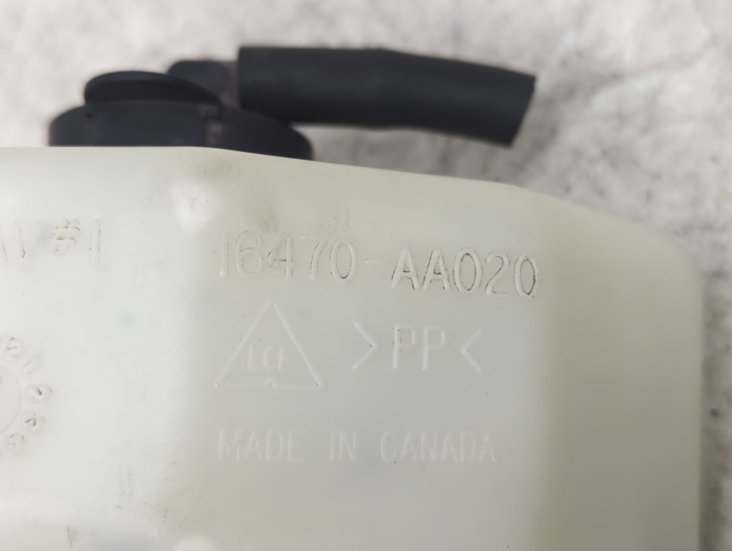 2002-2006 Toyota Camry Radiator Coolant Overflow Expansion Tank Bottle 1449690 - Oemusedautoparts1.com