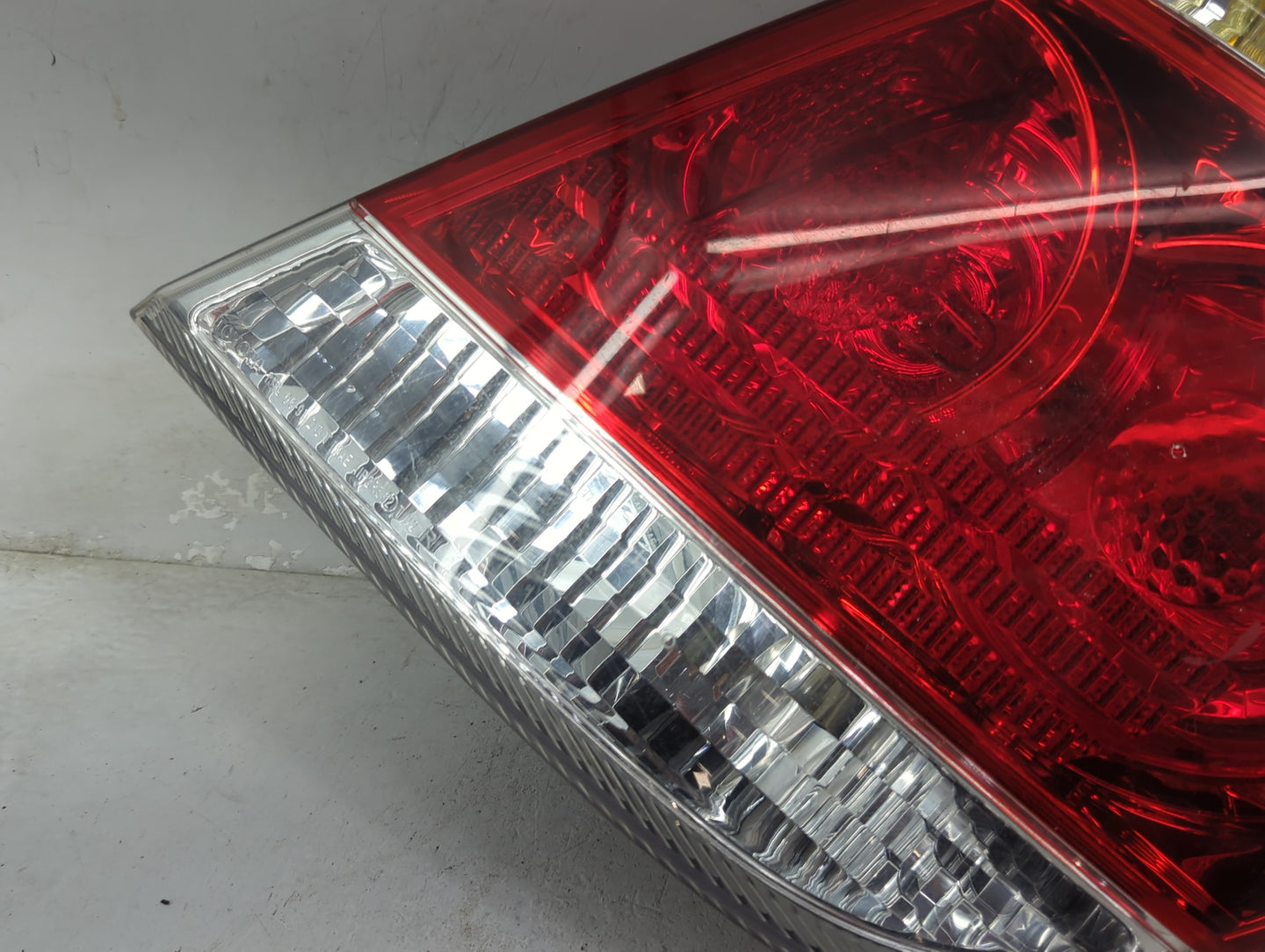 2005-2006 Toyota Camry Tail Light Assembly Passenger Right OEM Fits Fits 2005 2006 OEM Used Auto Parts - Oemusedautoparts1.c