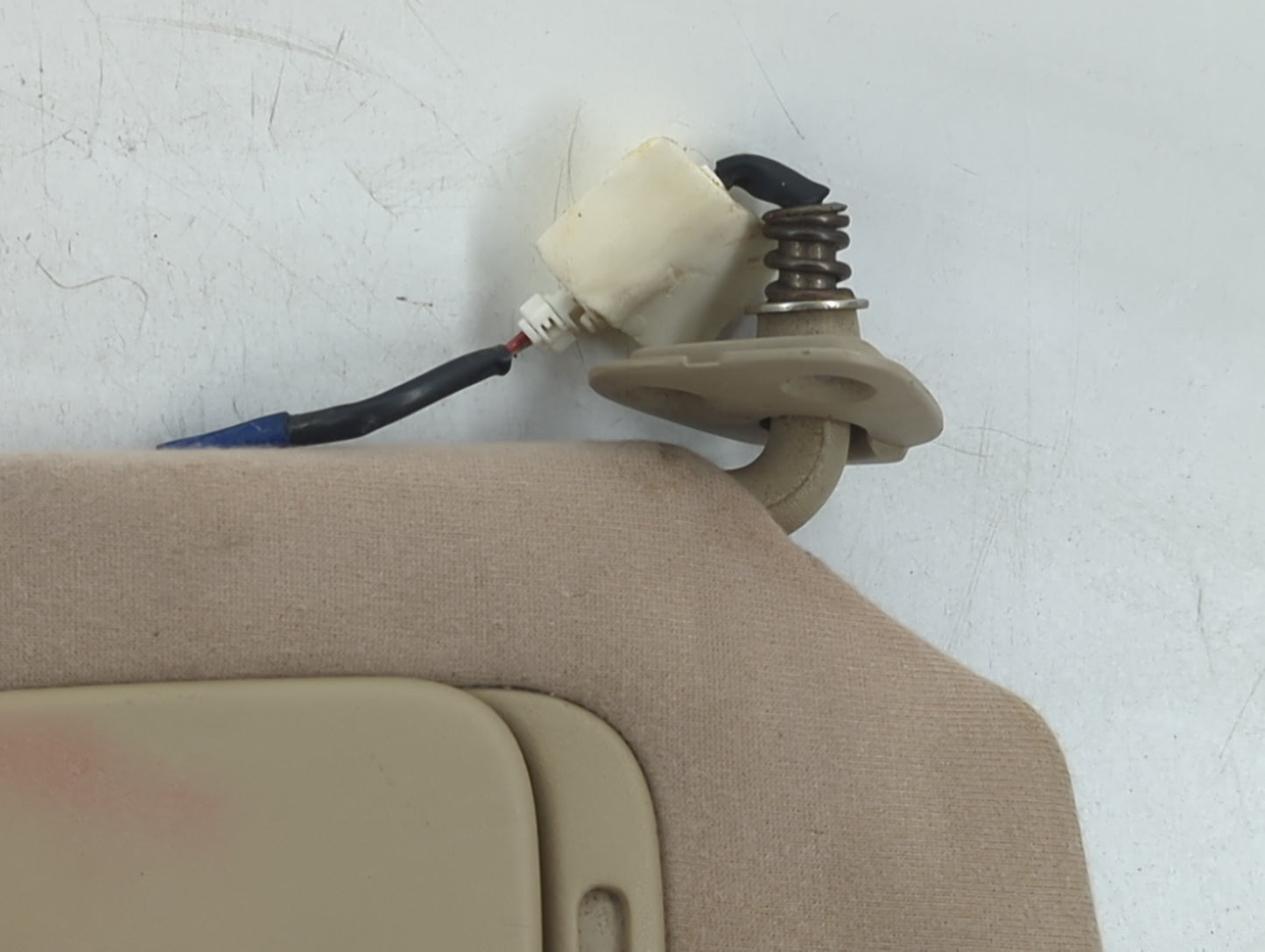 2002-2006 Toyota Camry Sun Visor Shade Replacement Passenger Right Mirror Fits Fits 2002 2003 2004 2005 2006 OEM Used Auto P