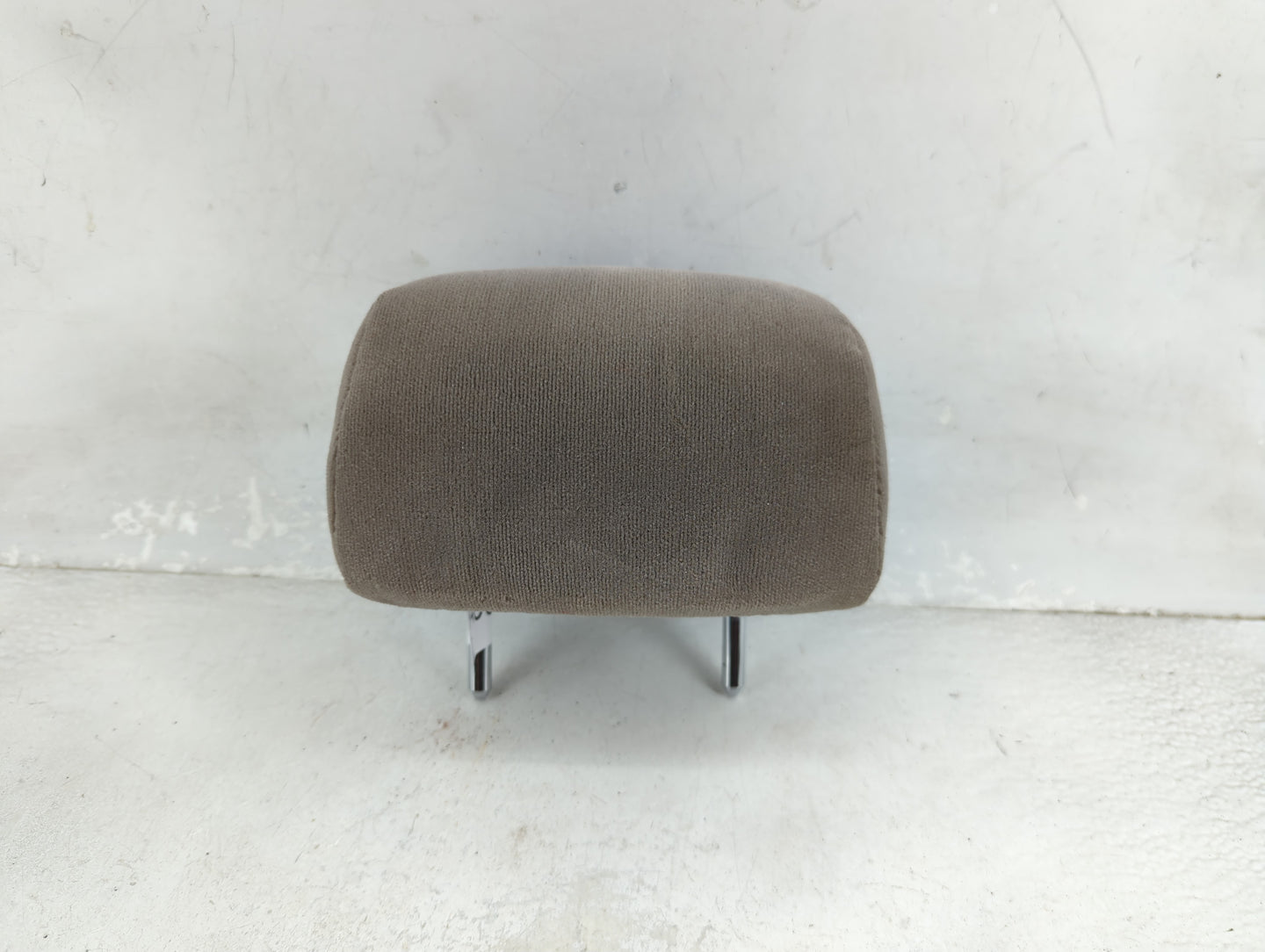 2004-2006 Toyota Camry Headrest Head Rest Front Driver Seat Beige - Oemusedautoparts1.com