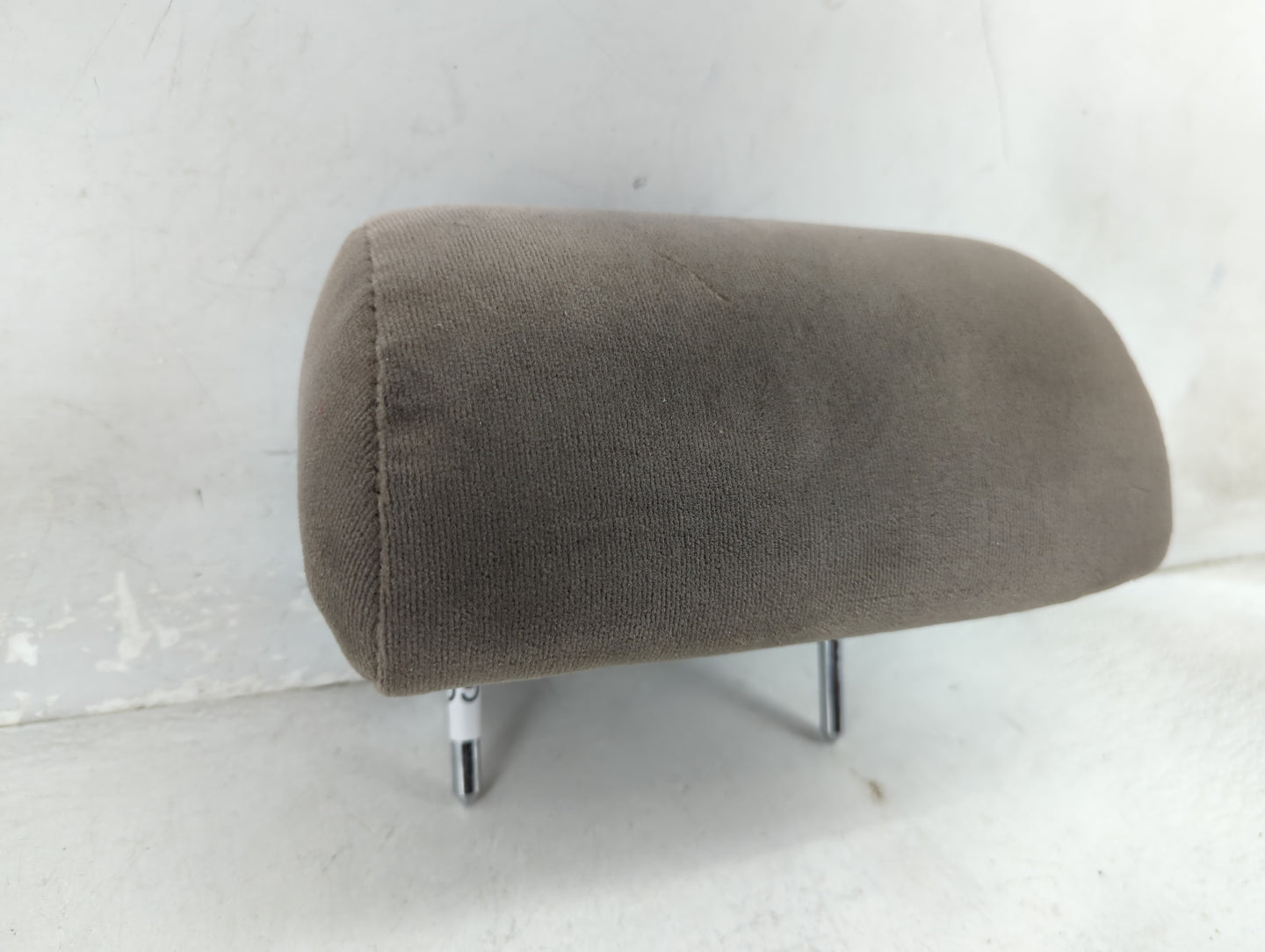 2004-2006 Toyota Camry Headrest Head Rest Front Driver Passenger Seat Fits Fits 2004 2005 2006 OEM Used Auto Parts - Oemused
