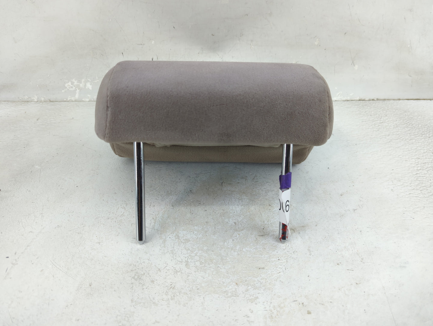2004-2006 Toyota Camry Headrest Head Rest Front Driver Passenger Seat Fits Fits 2004 2005 2006 OEM Used Auto Parts - Oemused