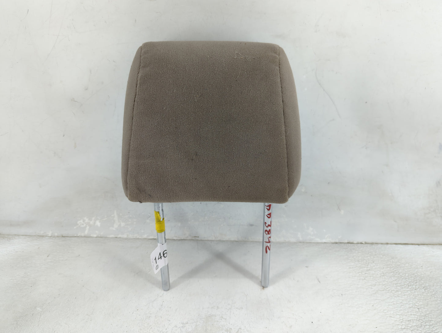 2004-2006 Toyota Camry Headrest Head Rest Front Driver Seat Beige 1466914 - Oemusedautoparts1.com