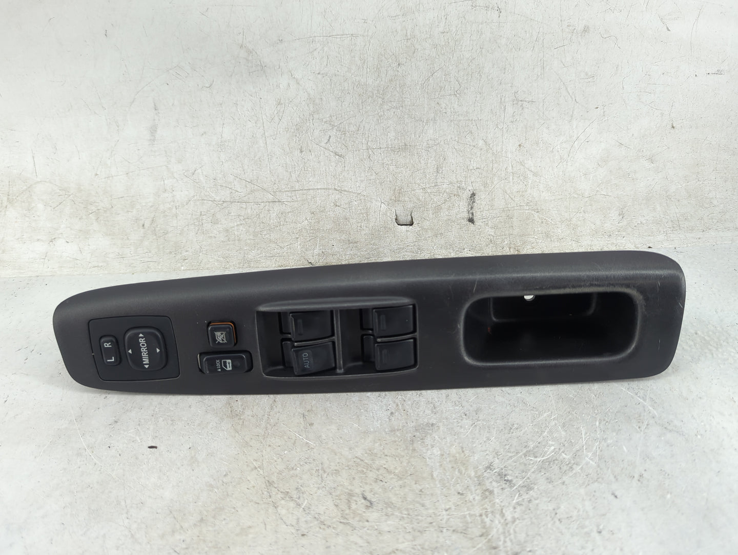 2005-2006 Toyota Camry Master Power Window Switch Replacement Driver Side Left Fits Fits 2005 2006 OEM Used Auto Parts - Oem