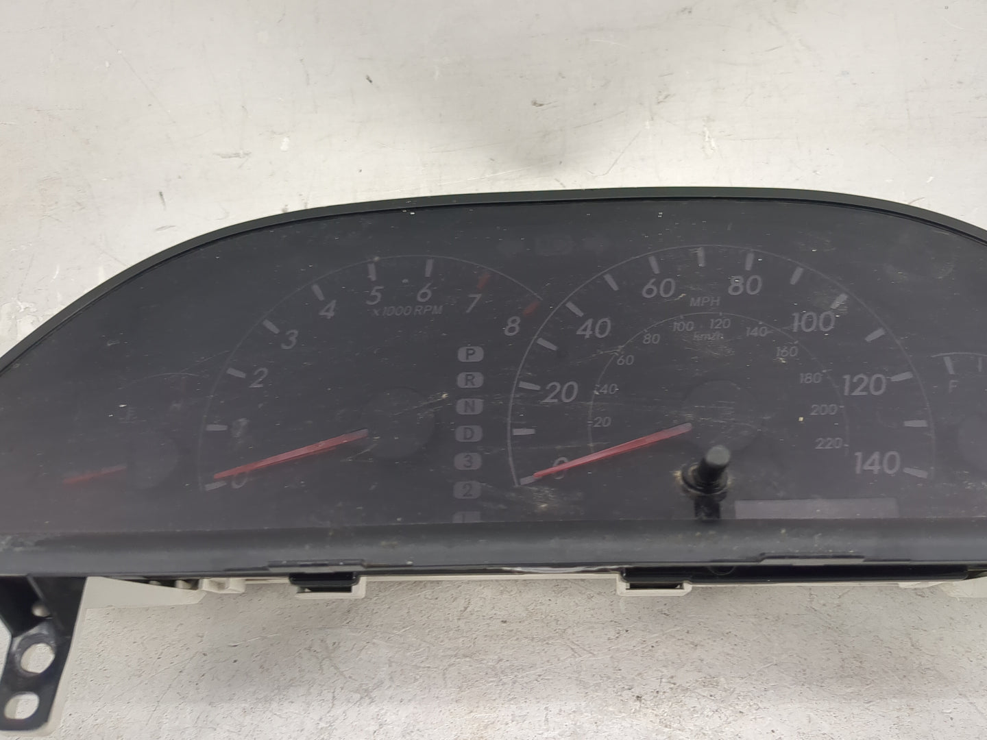 2005-2006 Toyota Camry Instrument Cluster Speedometer Gauges P/N:83800-06C10-00 TN257420-7112 Miles: Fits Fits 2005 2006 OEM