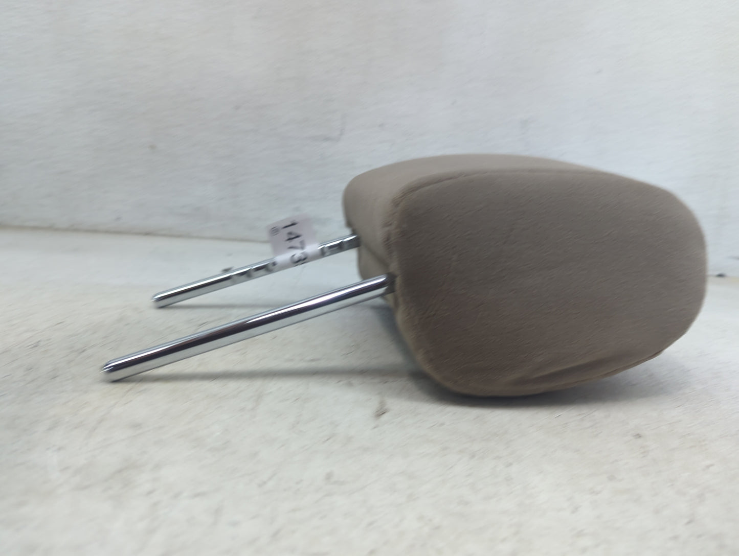 2005 Toyota Camry Headrest Head Rest Front Driver Seat Tan - Oemusedautoparts1.com