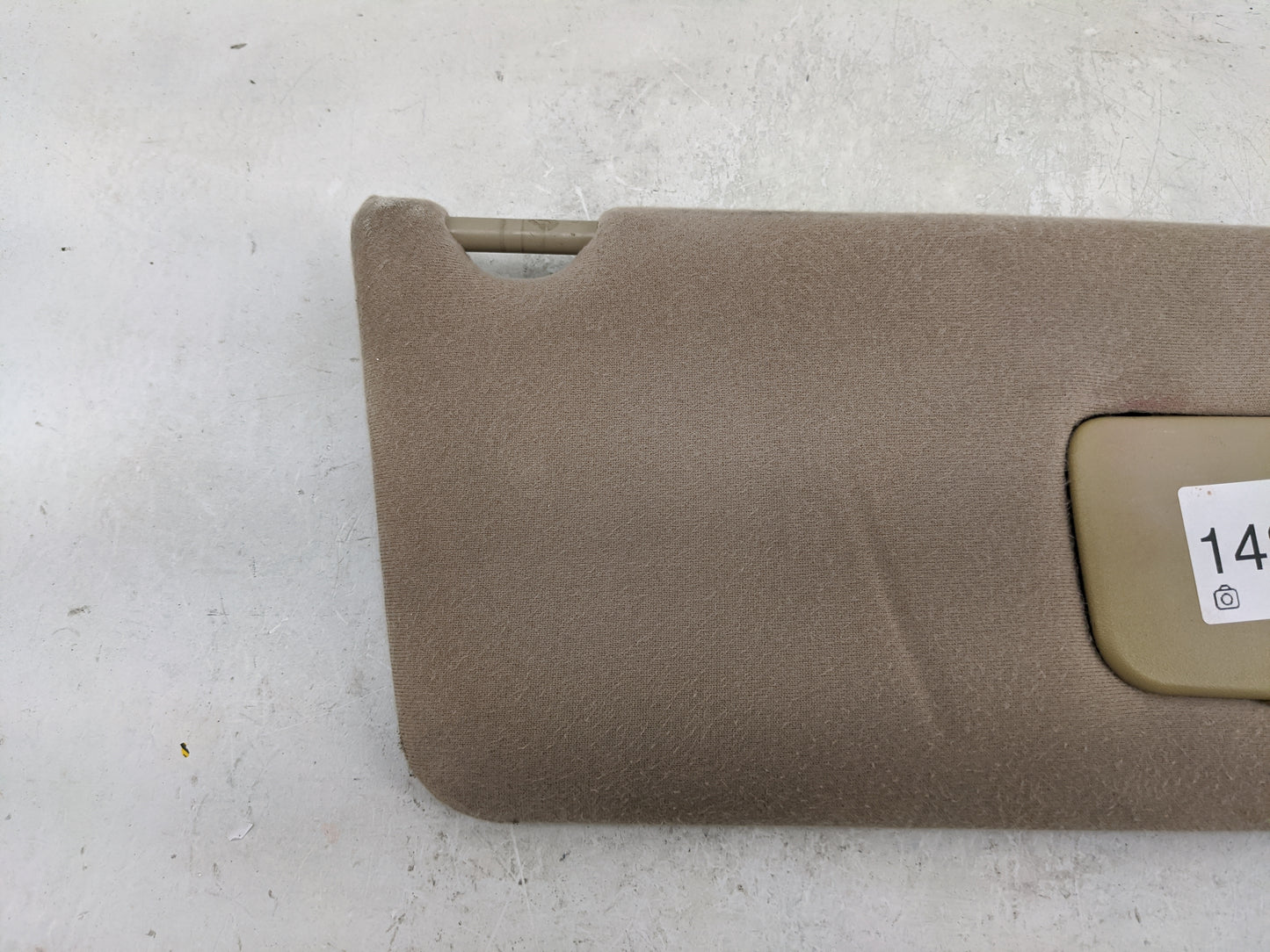 2005 Toyota Camry Sun Visor Shade Replacement Passenger Right Mirror Fits OEM Used Auto Parts - Oemusedautoparts1.com