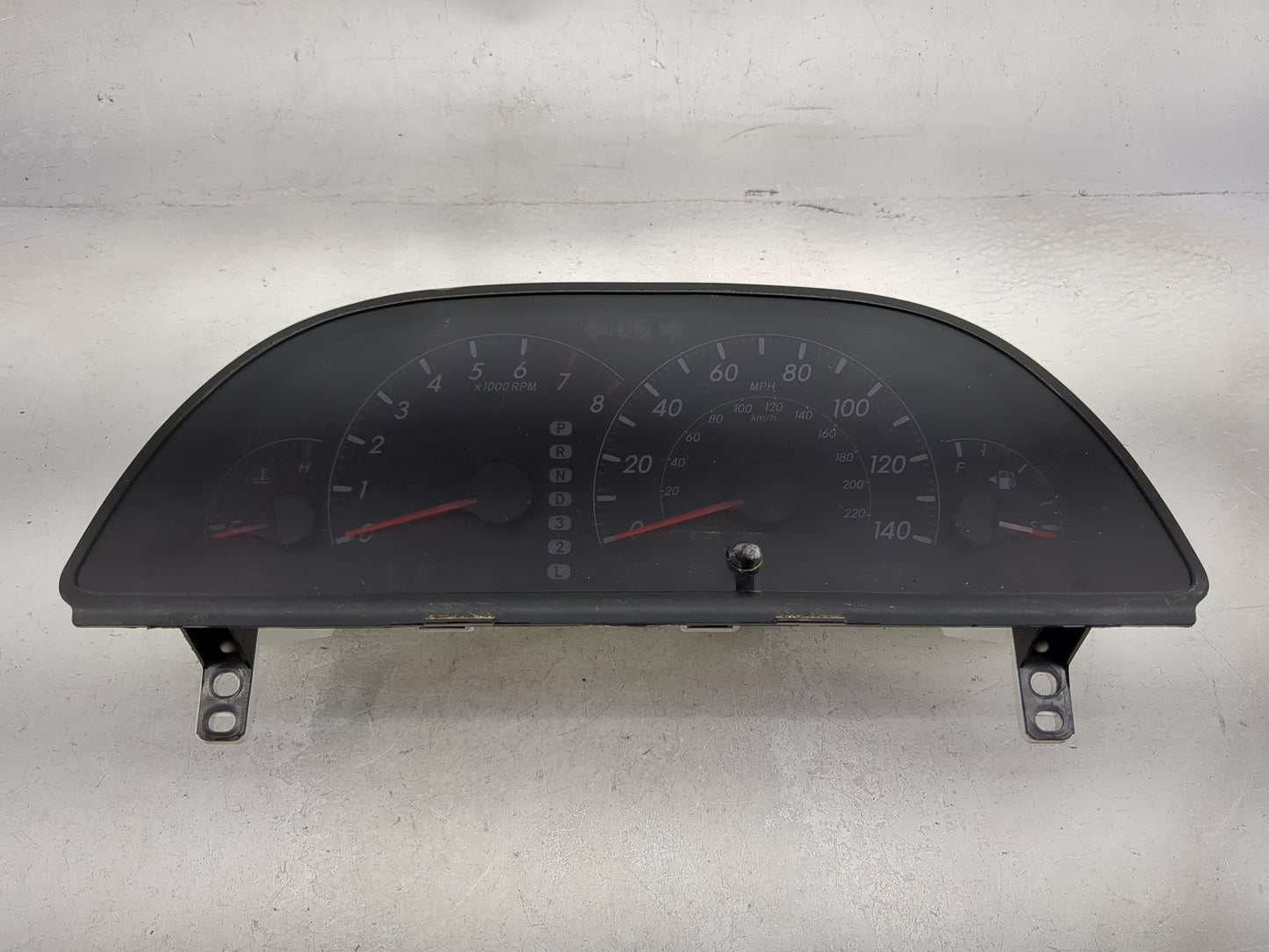 2005-2006 Toyota Camry Instrument Cluster Speedometer Gauges P/N:83800-06C10-00 TN257420-7112 Miles: Fits Fits 2005 2006 OEM