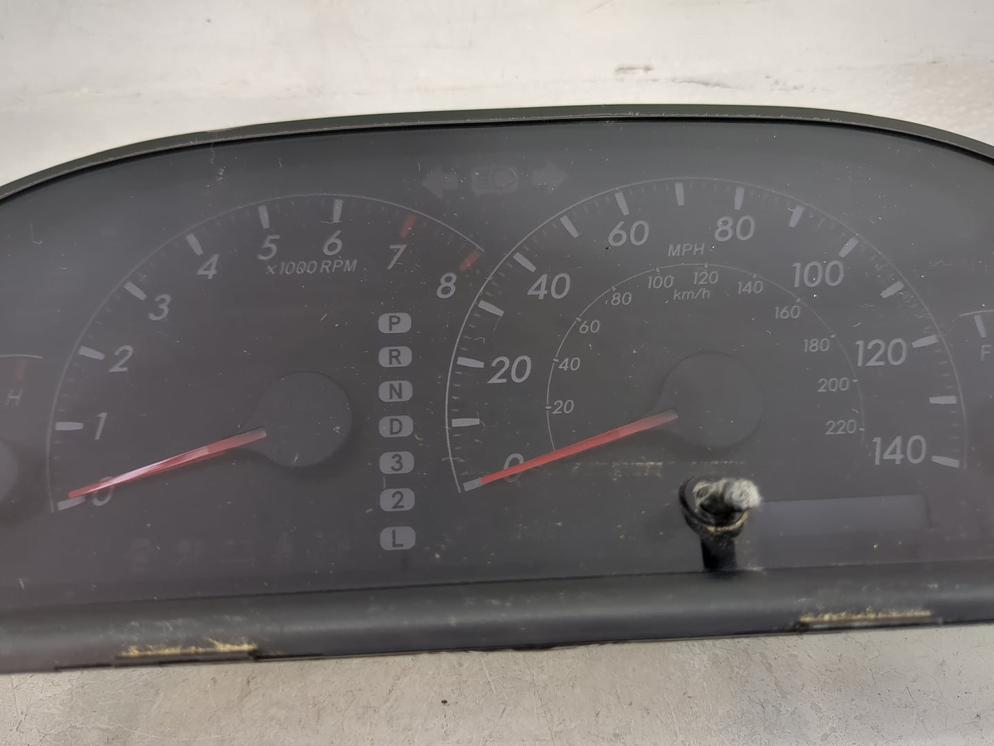 2005-2006 Toyota Camry Instrument Cluster Speedometer Gauges P/N:83800-06C10-00 TN257420-7112 Miles: Fits Fits 2005 2006 OEM