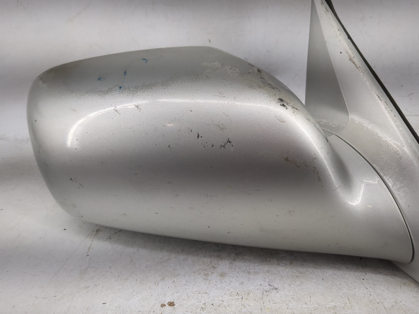 2002-2006 Toyota Camry Passenger Side View Mirror - Right Door Mirror OEM Used - Oemusedautoparts1.com