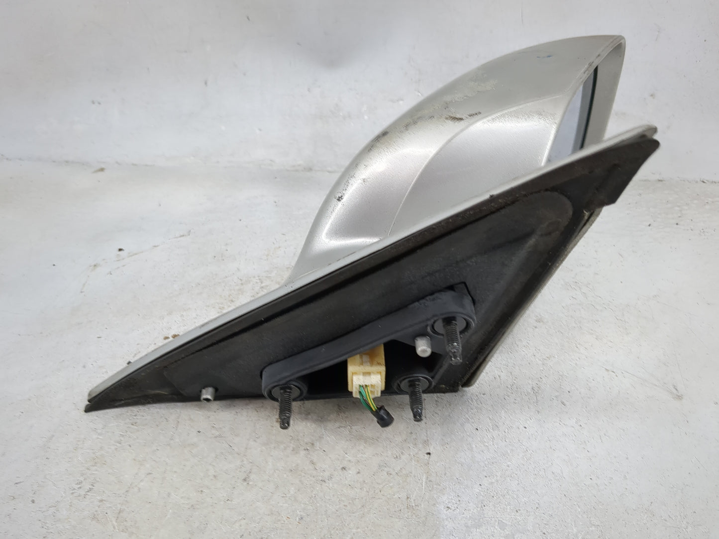 2002-2006 Toyota Camry Passenger Side View Mirror - Right Door Mirror OEM Used - Oemusedautoparts1.com