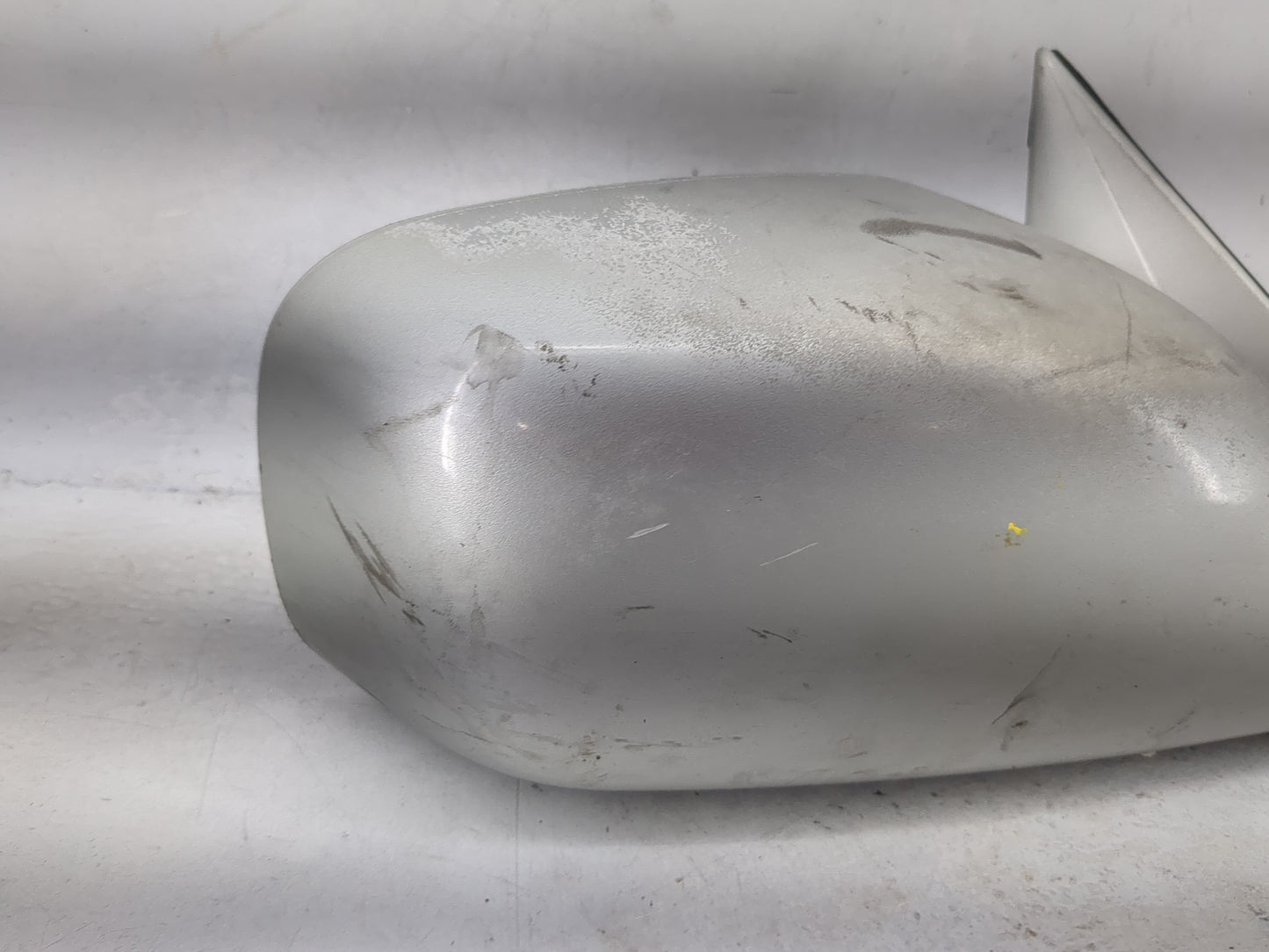 2002-2006 Toyota Camry Passenger Side View Mirror - Right Door Mirror OEM Used - Oemusedautoparts1.com