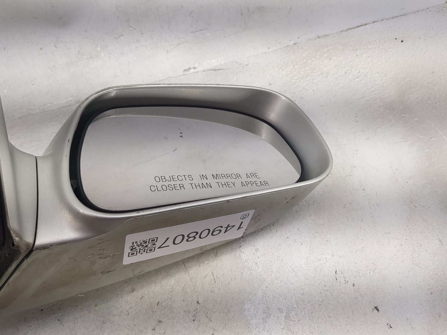 2002-2006 Toyota Camry Passenger Side View Mirror - Right Door Mirror OEM Used - Oemusedautoparts1.com