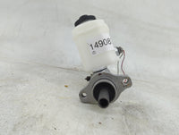 2005-2006 Toyota Camry Brake Master Cylinder 1490876 - Oemusedautoparts1.com