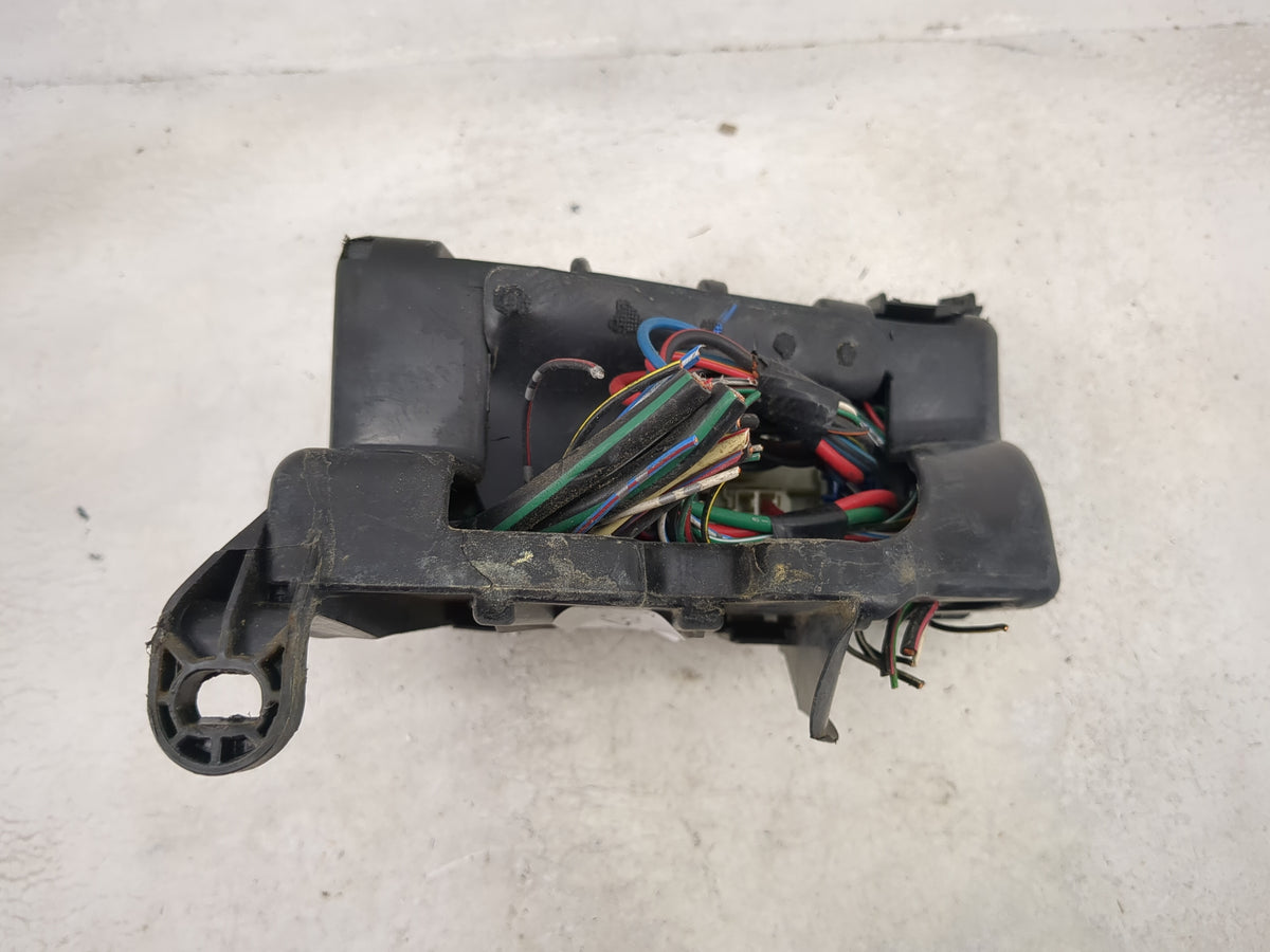 2004-2006 Toyota Camry Fusebox Fuse Box Panel Relay Module P/N:82720-06070 82730-06210, 82670-33050 Fits Fits 2004 2005 2006