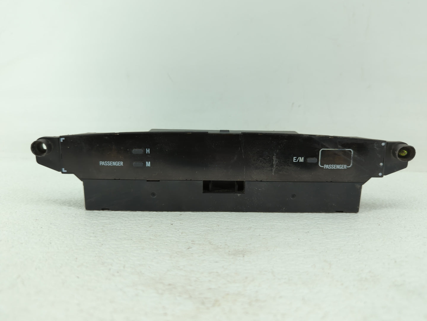 2005 Toyota Camry Toyota Camry Dash Digital Clock Display Assembly - Oemusedautoparts1.com