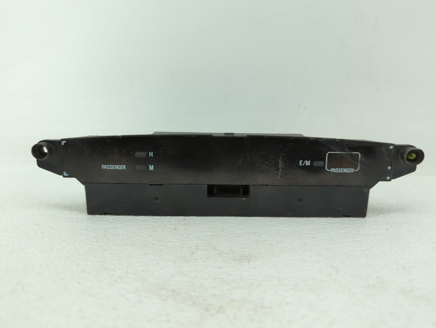 2005 Toyota Camry Toyota Camry Dash Digital Clock Display Assembly - Oemusedautoparts1.com