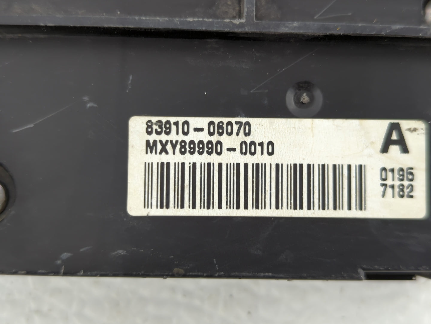 2005 Toyota Camry Toyota Camry Dash Digital Clock Display Assembly - Oemusedautoparts1.com