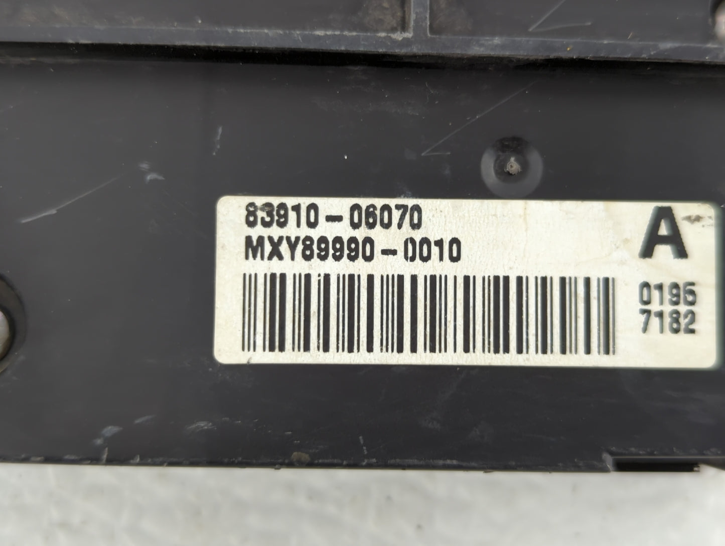2005 Toyota Camry Toyota Camry Dash Digital Clock Display Assembly - Oemusedautoparts1.com