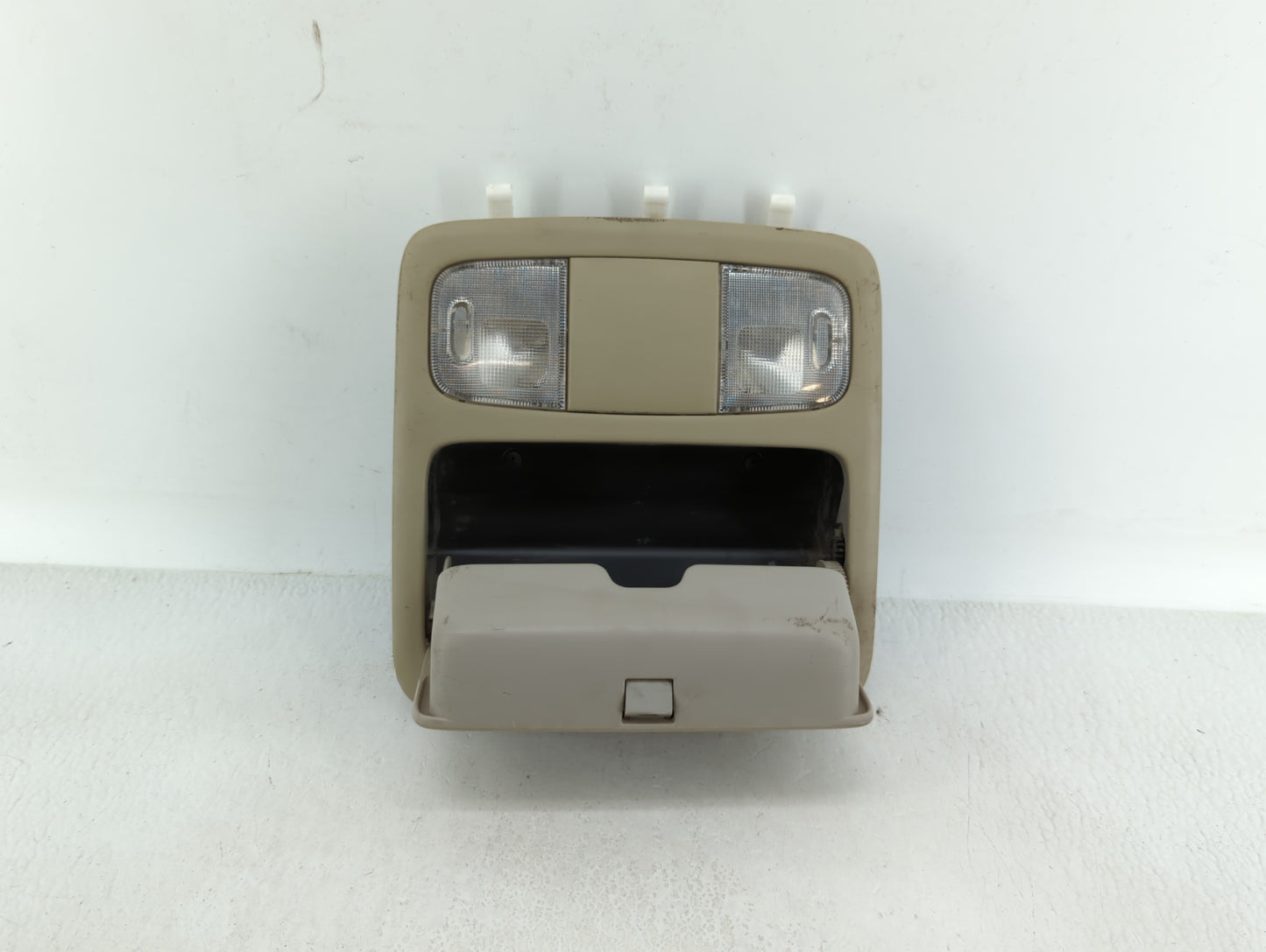 2005 Toyota Camry Overhead Roof Console - Oemusedautoparts1.com