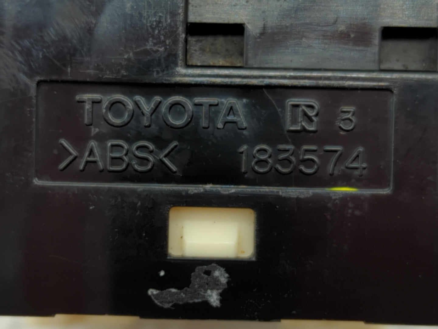 2002-2006 Toyota Camry Master Power Window Switch Replacement Driver Side Left P/N:183574 514547 Fits OEM Used Auto Parts - 