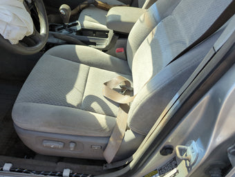 compare product 2004-2006 Toyota Camry Driver Front Seat Oem 5004918