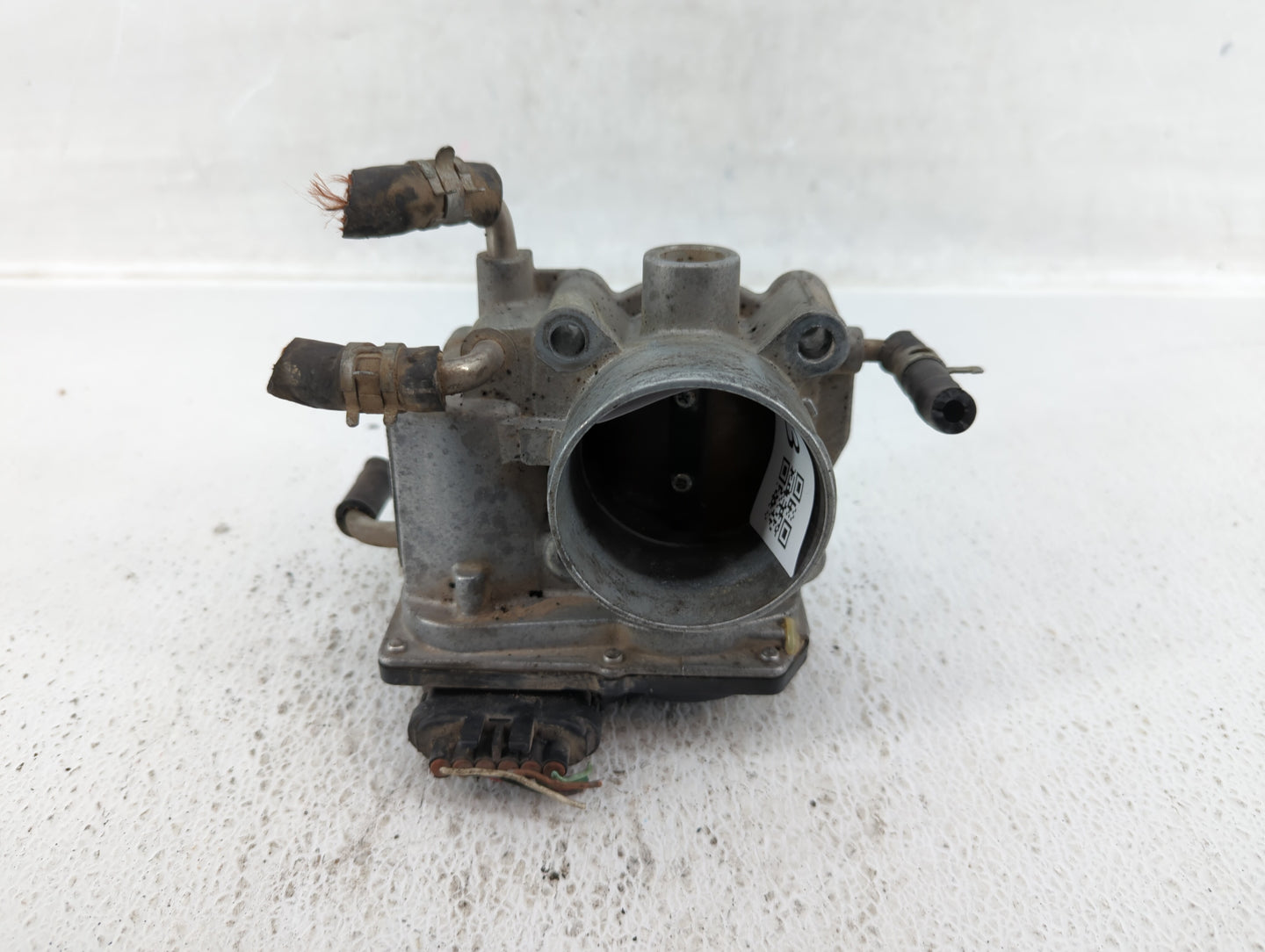 2004-2006 Toyota Camry Throttle Body P/N:22030-0H020, 22030-28070, 22030-0H021, 22030-28060 Fits Fits 2004 2005 2006 2007 OE