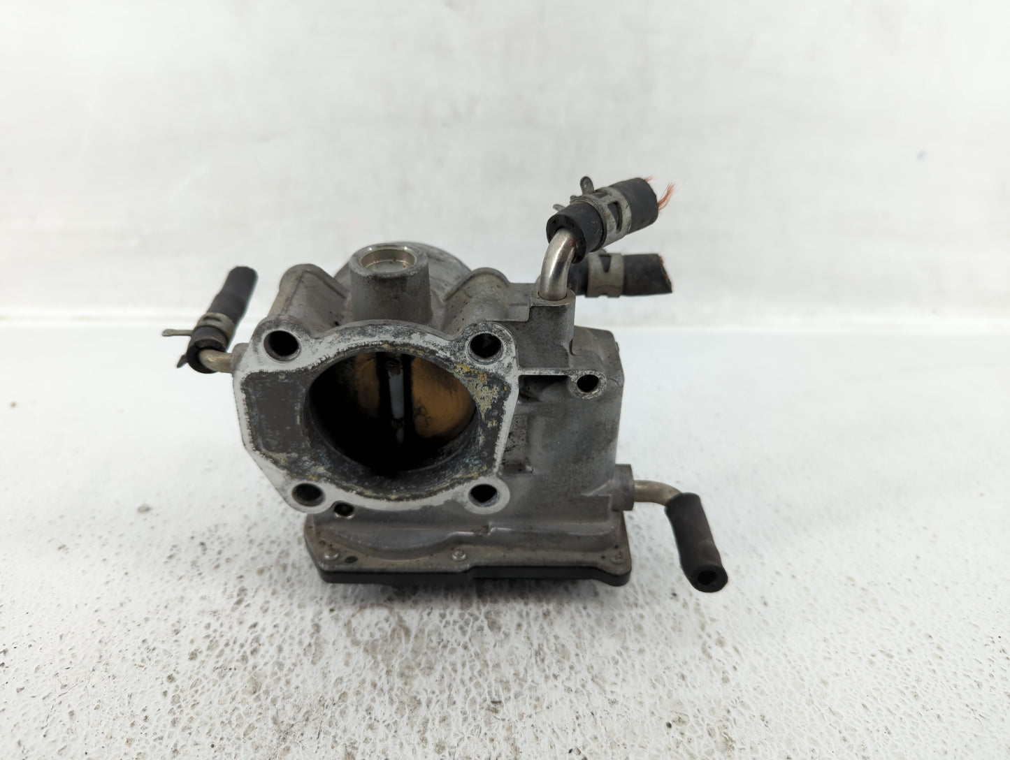 2004-2006 Toyota Camry Throttle Body P/N:22030-0H020, 22030-28070, 22030-0H021, 22030-28060 Fits Fits 2004 2005 2006 2007 OE