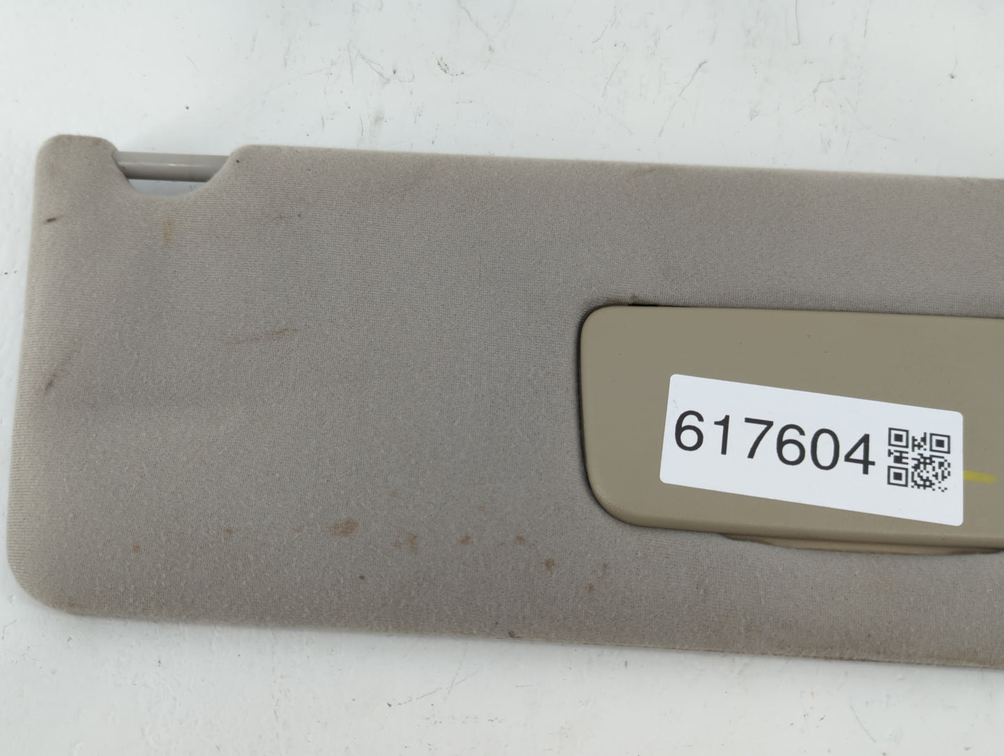2002-2006 Toyota Camry Sun Visor Shade Replacement Passenger Right Mirror Fits Fits 2002 2003 2004 2005 2006 OEM Used Auto P