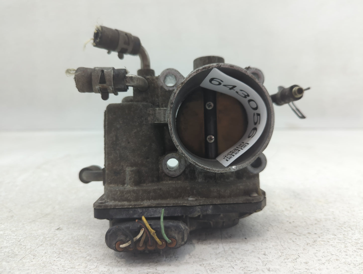 2004-2006 Toyota Camry Throttle Body P/N:22030-0H020 Fits Fits 2004 2005 2006 2007 OEM Used Auto Parts - Oemusedautoparts1.c