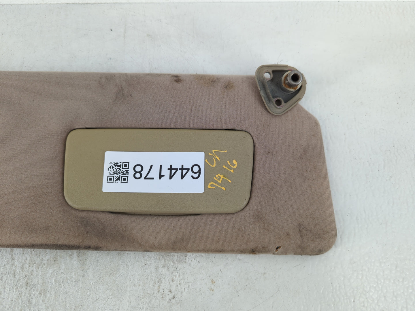 2002-2006 Toyota Camry Sun Visor Shade Replacement Passenger Right Mirror Fits Fits 2002 2003 2004 2005 2006 OEM Used Auto P