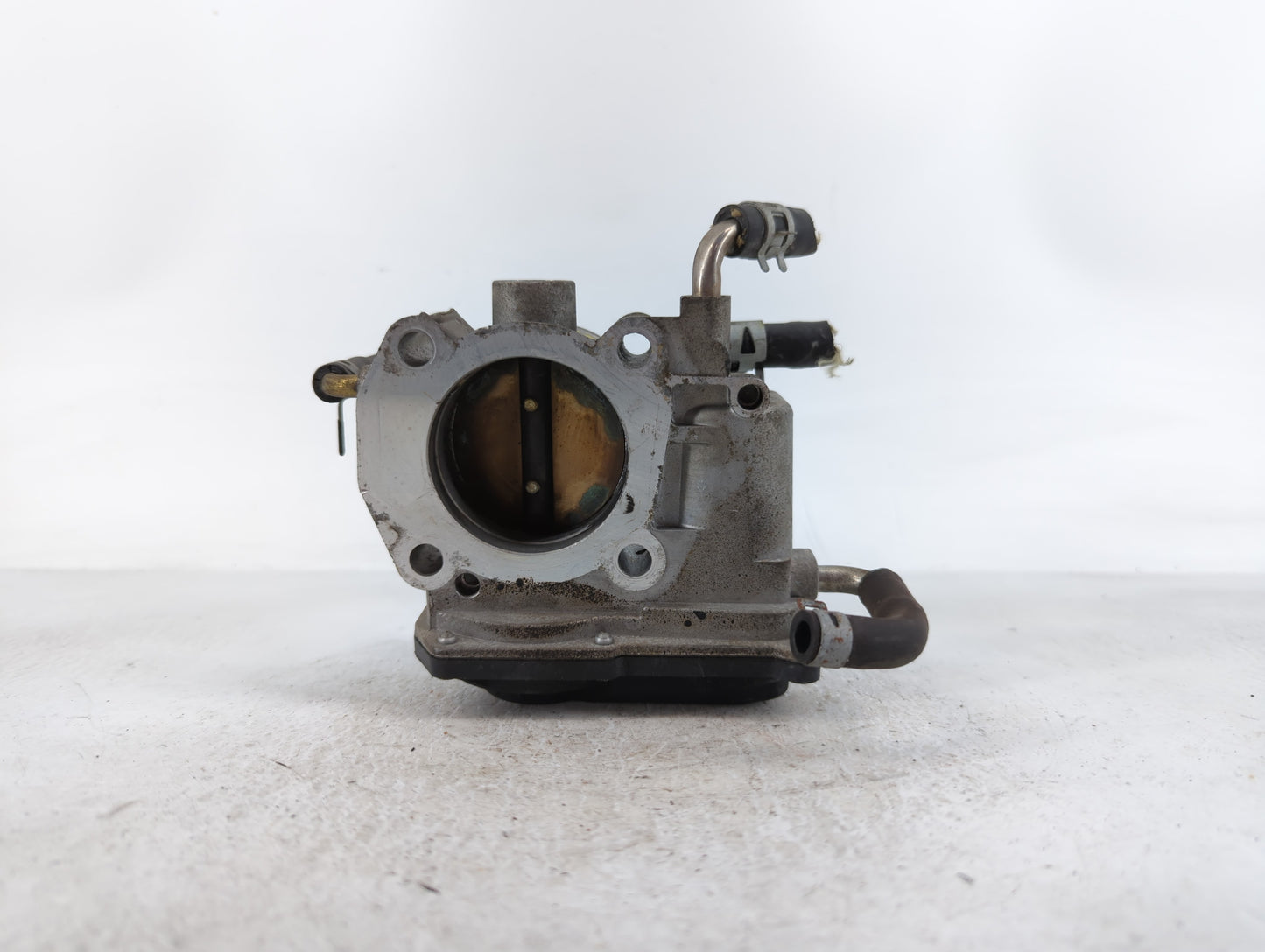 2004-2006 Toyota Camry Throttle Body P/N:22030-0H020 Fits Fits 2004 2005 2006 2007 OEM Used Auto Parts - Oemusedautoparts1.c