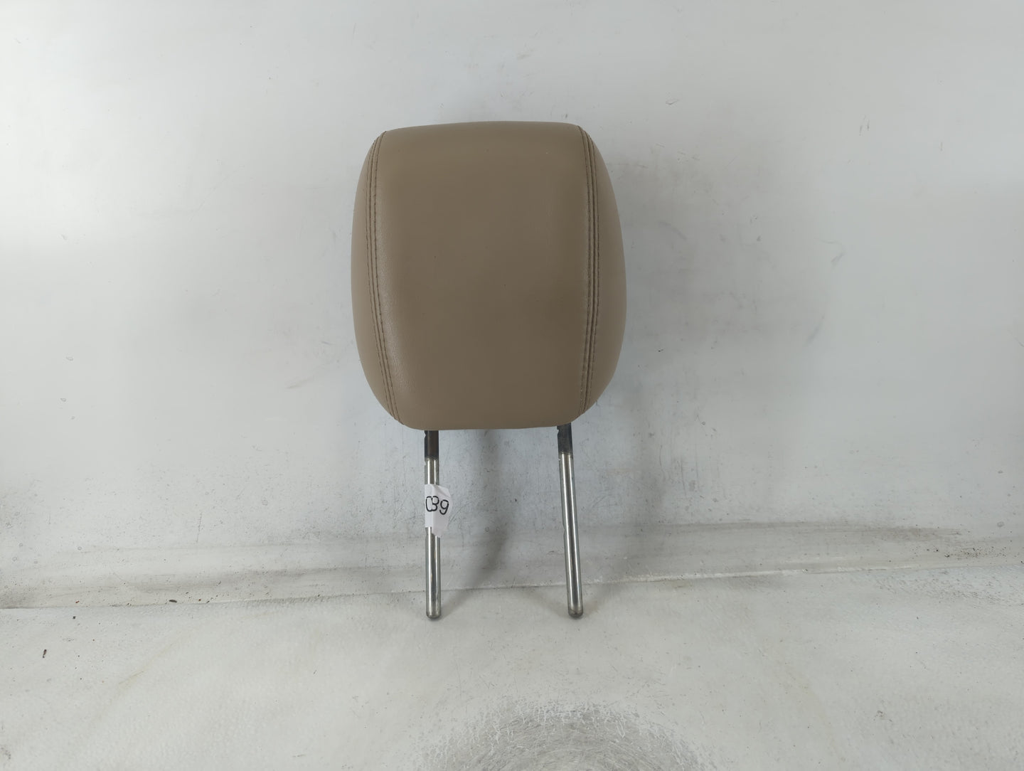 2004-2006 Toyota Camry Headrest Head Rest Front Driver Passenger Seat Fits Fits 2004 2005 2006 OEM Used Auto Parts - Oemused
