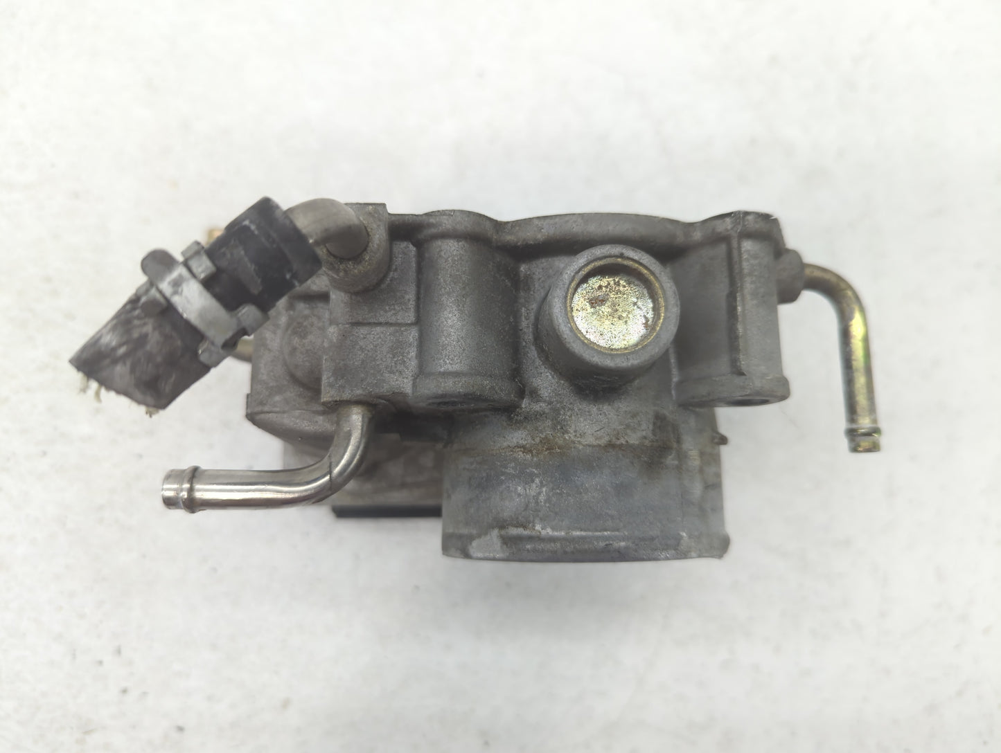 2004-2006 Toyota Camry Throttle Body P/N:22030-0H020 Fits Fits 2004 2005 2006 2007 OEM Used Auto Parts - Oemusedautoparts1.c