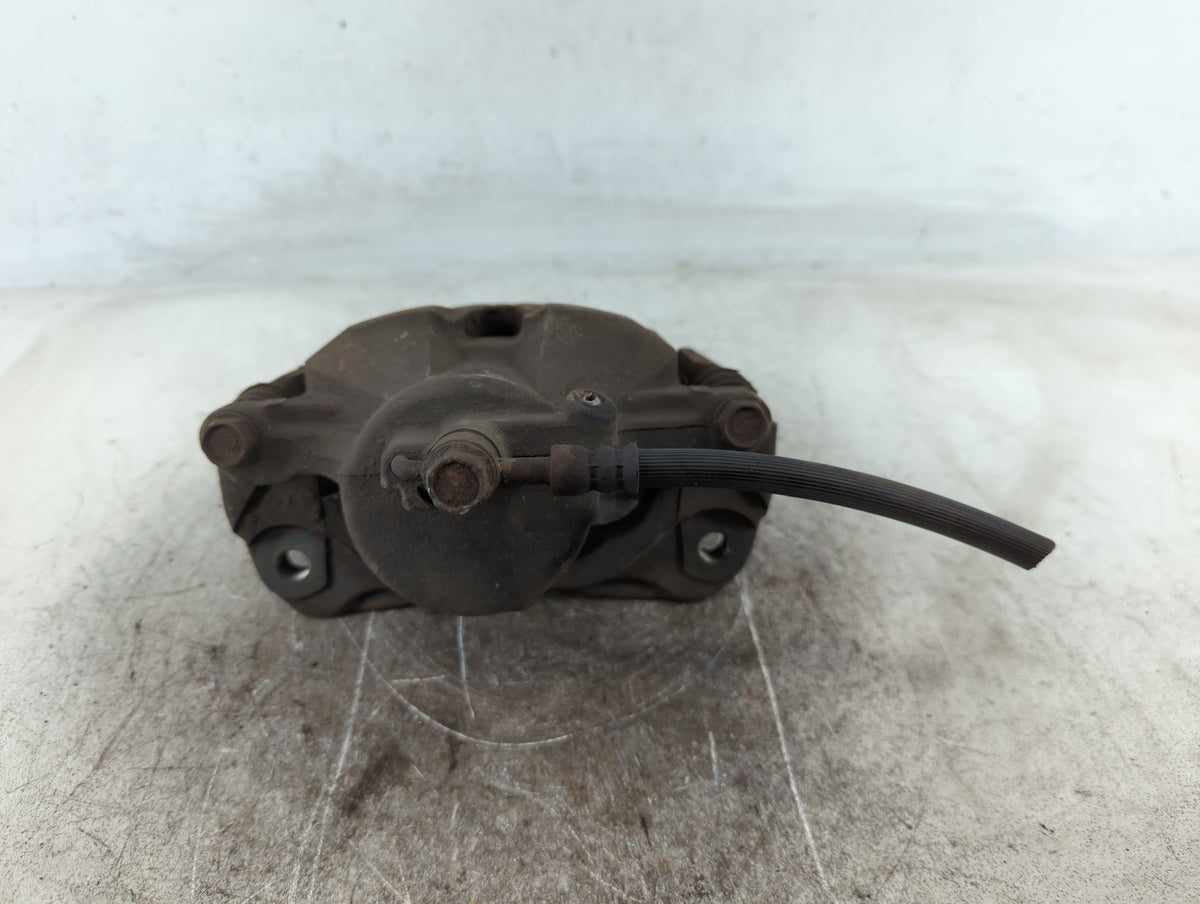 2002-2006 Toyota Camry Front Passenger Right Brake Caliper 699725 - Oemusedautoparts1.com