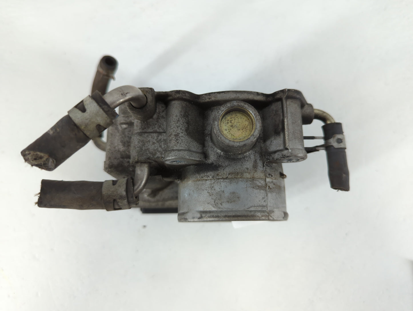 2004-2006 Toyota Camry Throttle Body P/N:22030-0H020 Fits Fits 2004 2005 2006 2007 OEM Used Auto Parts - Oemusedautoparts1.c