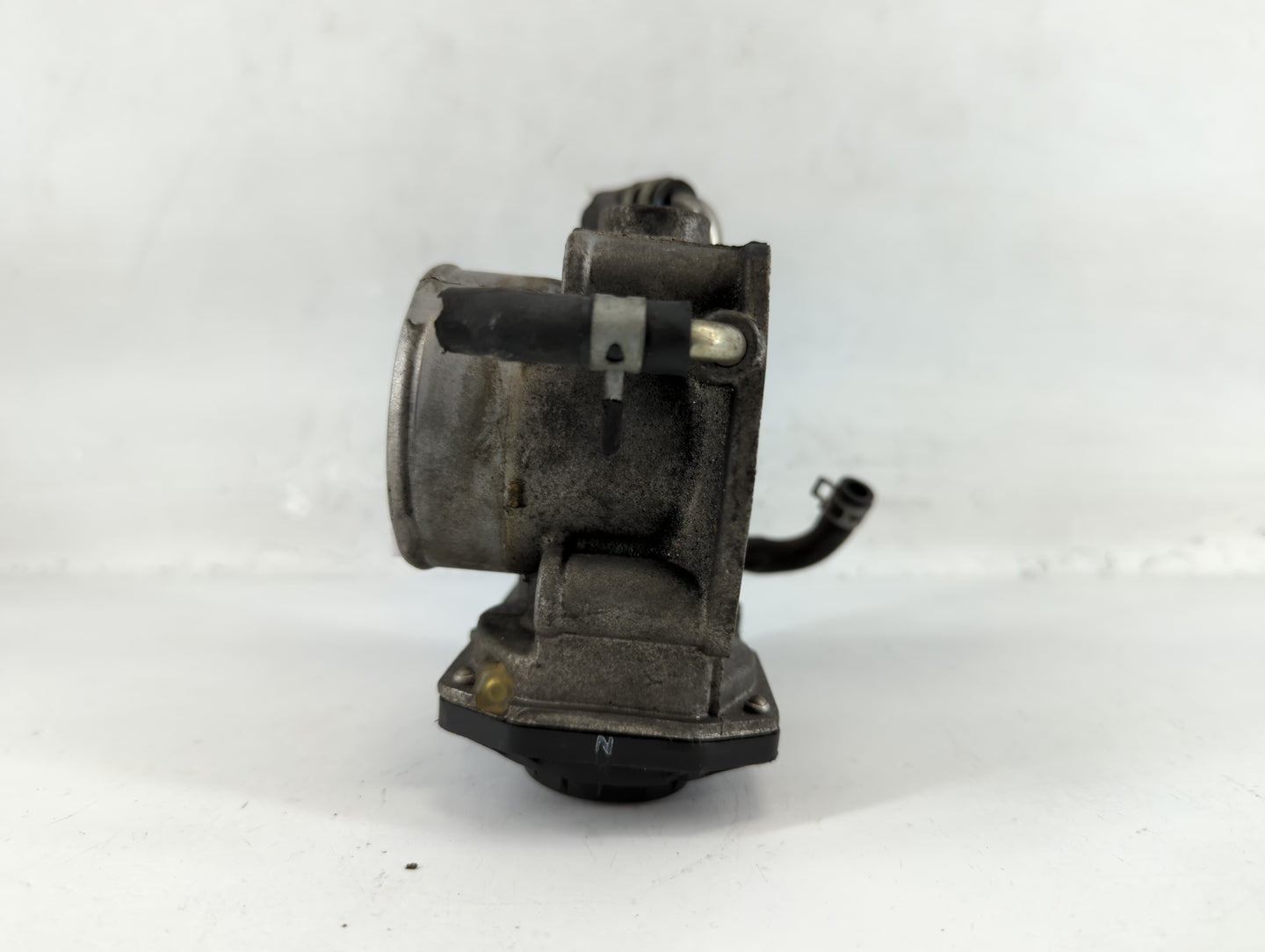 2004-2006 Toyota Camry Throttle Body P/N:22030-0H020 Fits Fits 2004 2005 2006 2007 OEM Used Auto Parts - Oemusedautoparts1.c