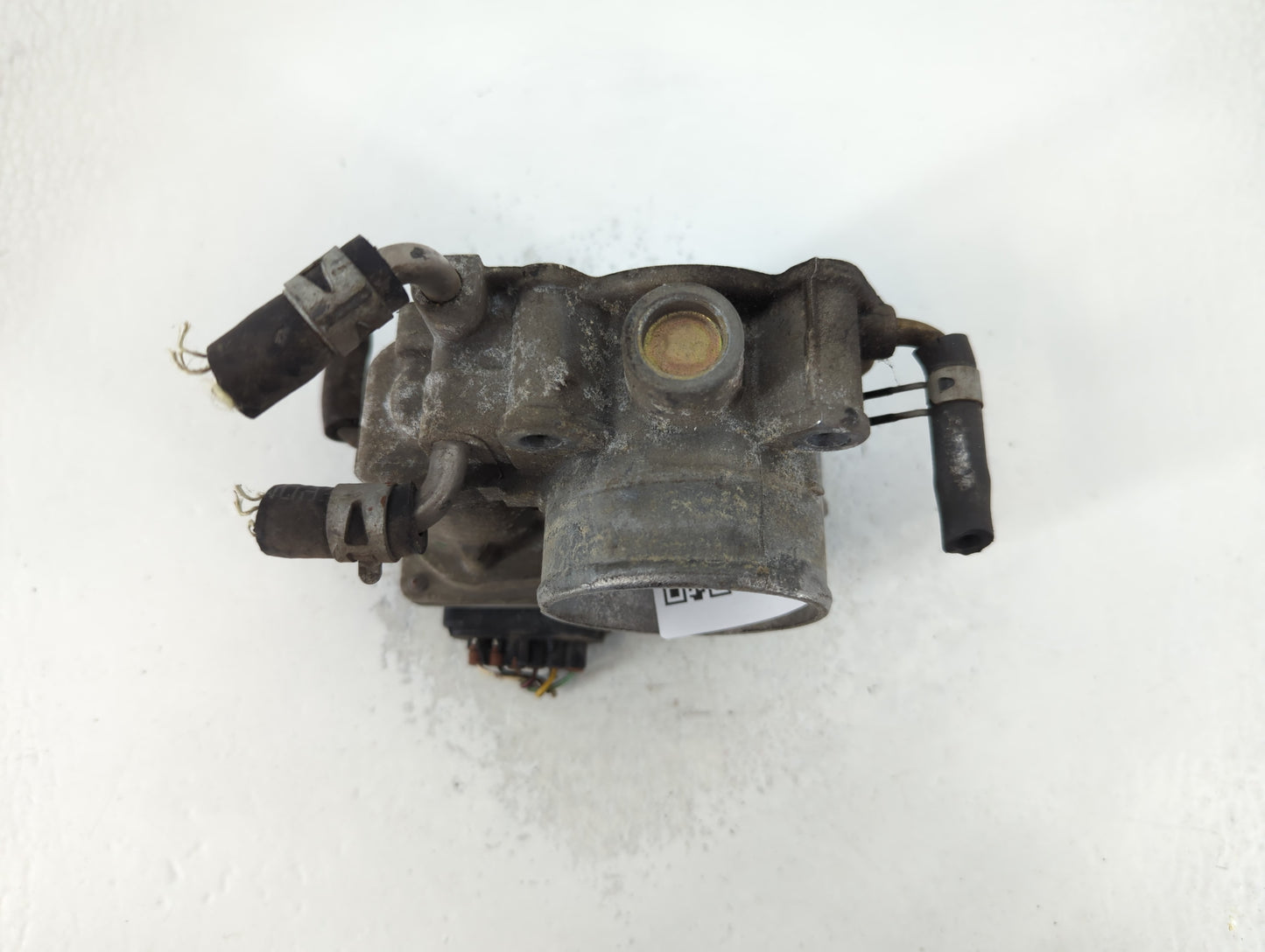 2004-2006 Toyota Camry Throttle Body P/N:22030-0H020 Fits Fits 2004 2005 2006 2007 OEM Used Auto Parts - Oemusedautoparts1.c
